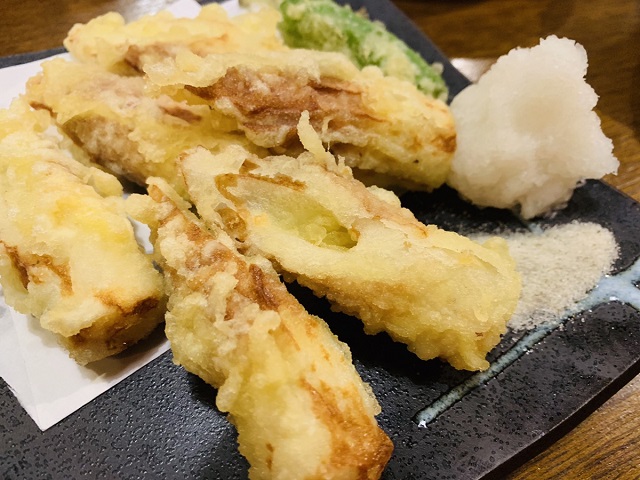 海鮮処 わたなべやちくわの天ぷら